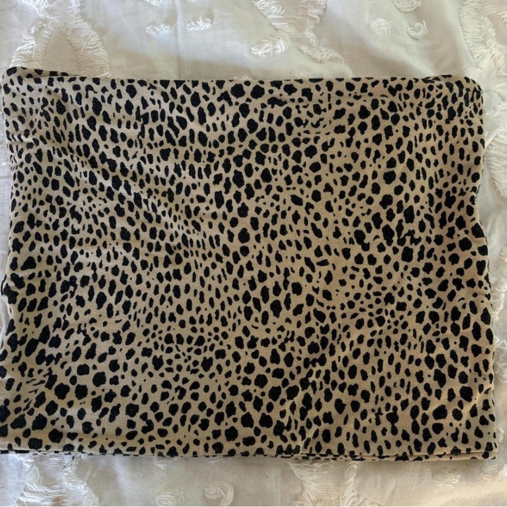 Brandy Melville Cheetah Tube Top (One Size)